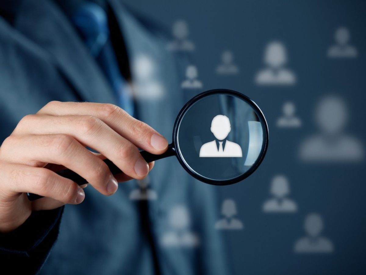 Recruiters from the Best IT Staffing Agencies in Texas connecting businesses with skilled IT professionals.